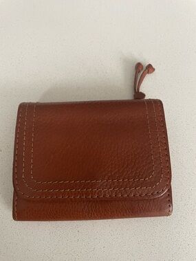 Compact Brown Leather Wallet by Banana Republic